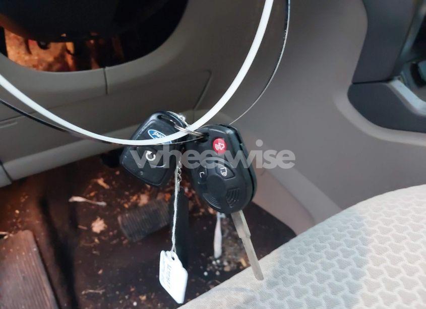 Photo 11 of 2017 Ford Escape SE (VIN 1FMCU0GDXHUA74259)