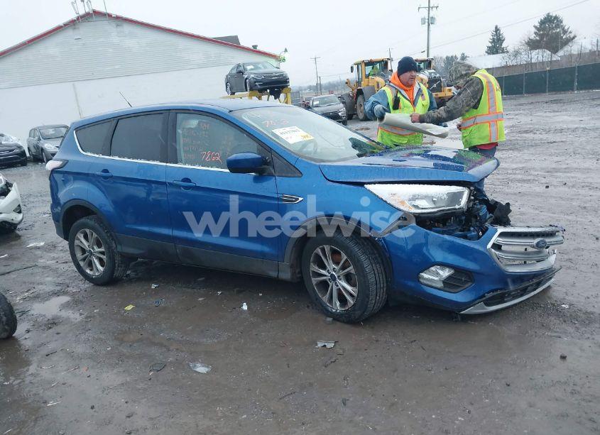 Photo 13 of 2017 Ford Escape SE (VIN 1FMCU0GDXHUA74259)