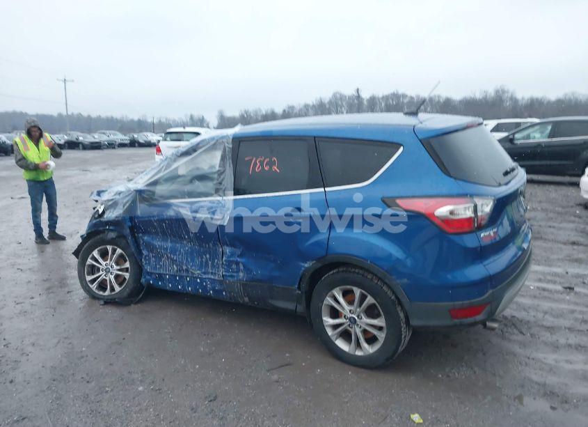 Photo 14 of 2017 Ford Escape SE (VIN 1FMCU0GDXHUA74259)