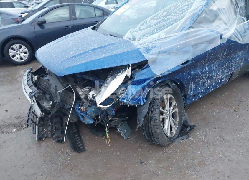 Photo 6 of 2017 Ford Escape SE (VIN 1FMCU0GDXHUA74259)