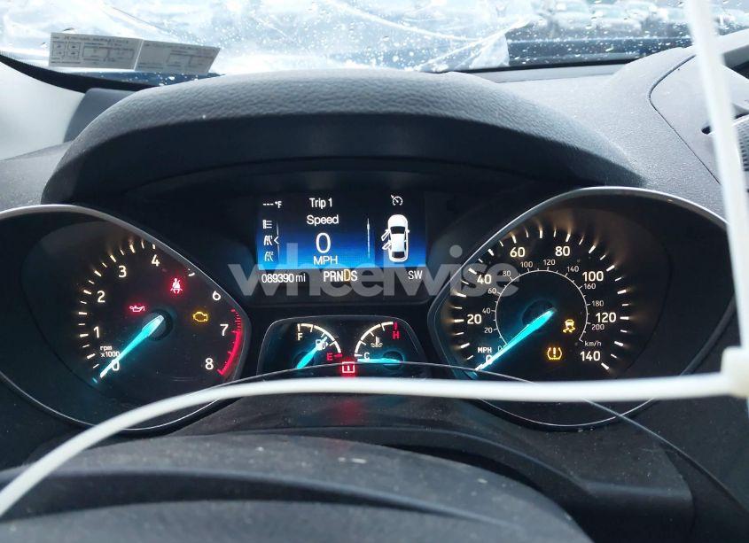 Photo 7 of 2017 Ford Escape SE (VIN 1FMCU0GDXHUA74259)
