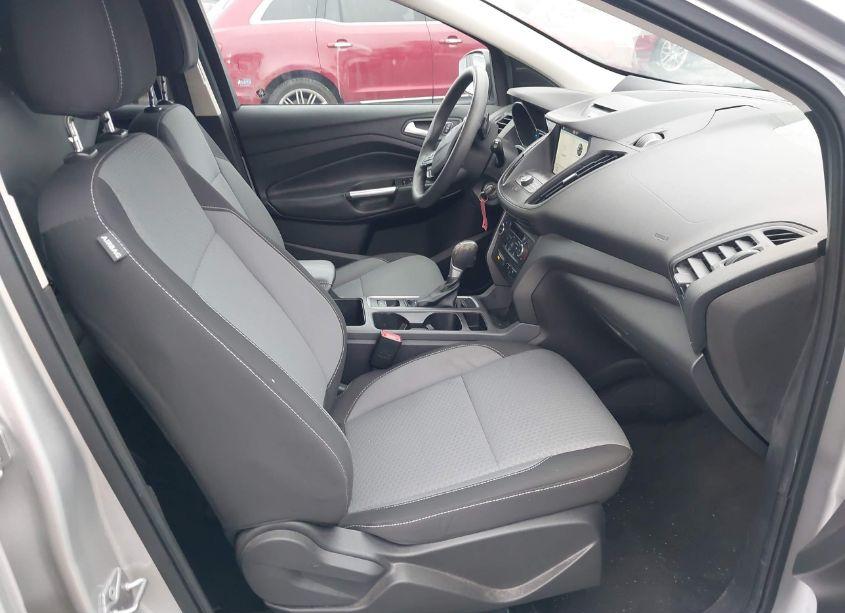 Photo 5 of 2017 Ford Escape SE (VIN 1FMCU0GDXHUA74844)