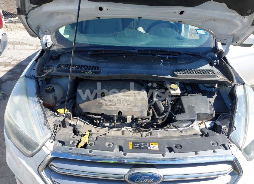 Photo 10 of 2017 Ford Escape SE (VIN 1FMCU0GDXHUA80806)