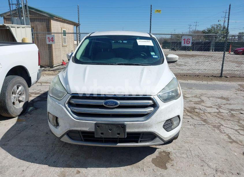 Photo 12 of 2017 Ford Escape SE (VIN 1FMCU0GDXHUA80806)