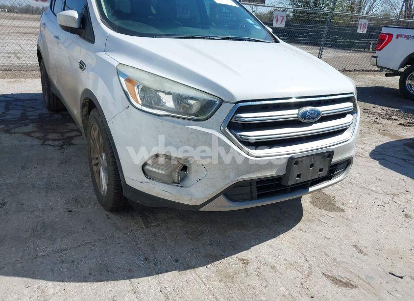 Photo 6 of 2017 Ford Escape SE (VIN 1FMCU0GDXHUA80806)