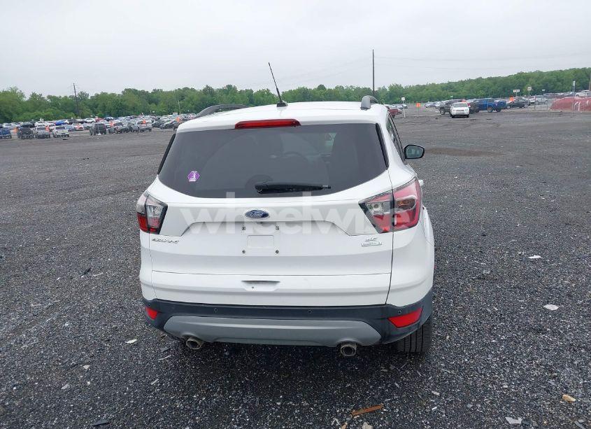 Photo 16 of 2017 Ford Escape SE (VIN 1FMCU0GDXHUB23895)