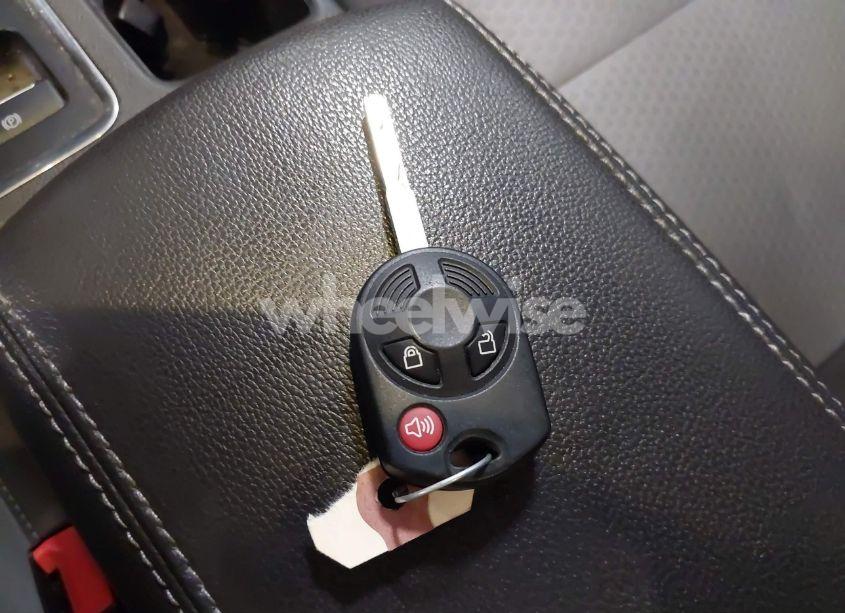 Photo 11 of 2017 Ford Escape SE (VIN 1FMCU0GDXHUB33116)