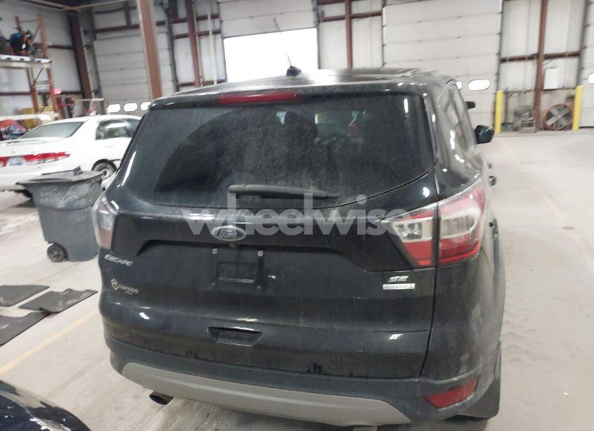 Photo 16 of 2017 Ford Escape SE (VIN 1FMCU0GDXHUB33116)