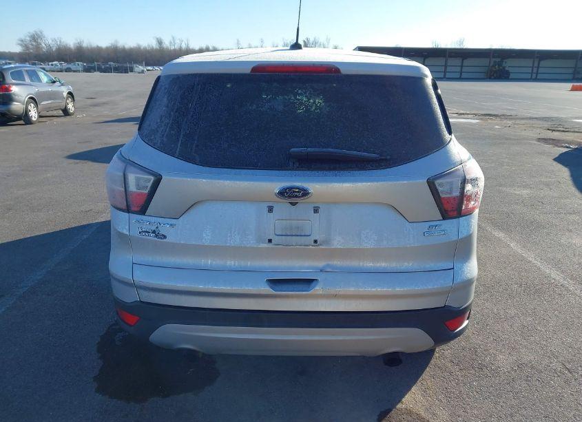 Photo 16 of 2017 Ford Escape SE (VIN 1FMCU0GDXHUB49087)