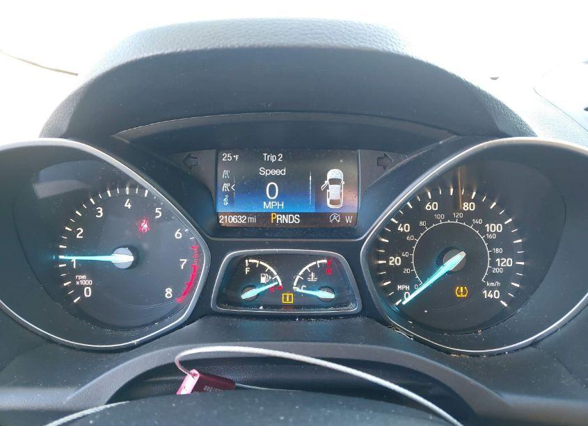 Photo 7 of 2017 Ford Escape SE (VIN 1FMCU0GDXHUB49087)