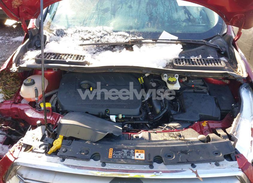 Photo 10 of 2017 Ford Escape SE (VIN 1FMCU0GDXHUB49445)