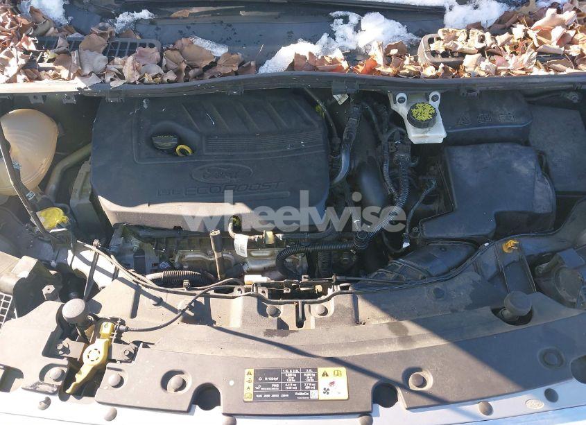 Photo 10 of 2017 Ford Escape SE (VIN 1FMCU0GDXHUB51079)