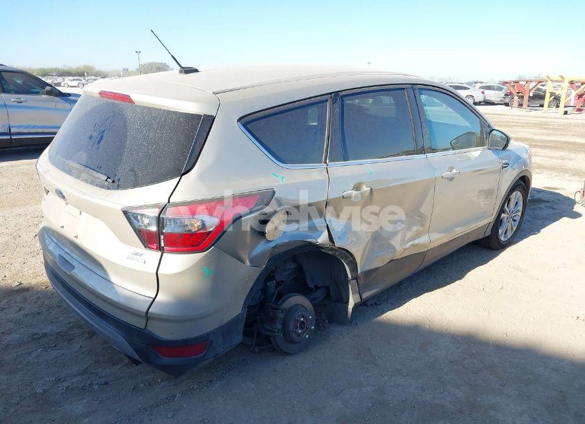 Photo 4 of 2017 Ford Escape SE (VIN 1FMCU0GDXHUB52328)