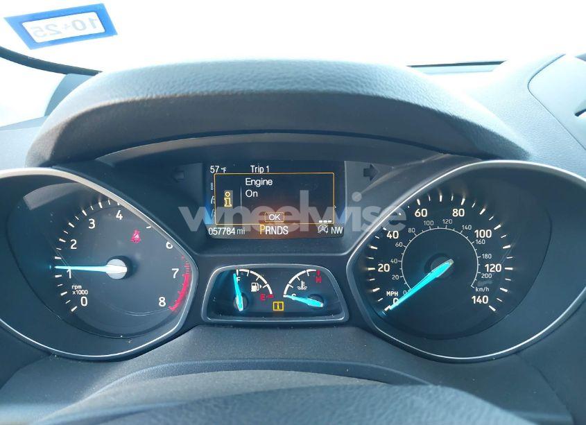 Photo 7 of 2017 Ford Escape SE (VIN 1FMCU0GDXHUB52328)