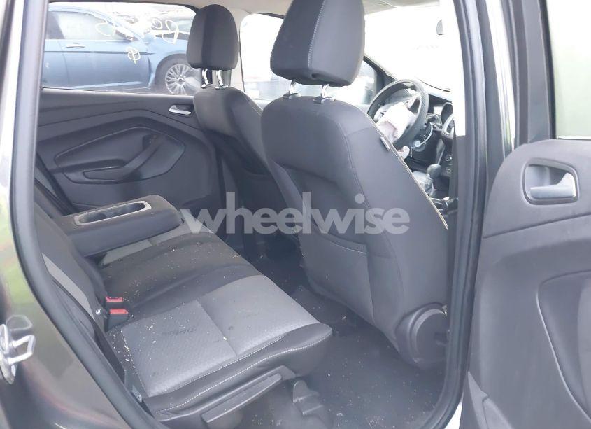 Photo 8 of 2017 Ford Escape SE (VIN 1FMCU0GDXHUB99715)