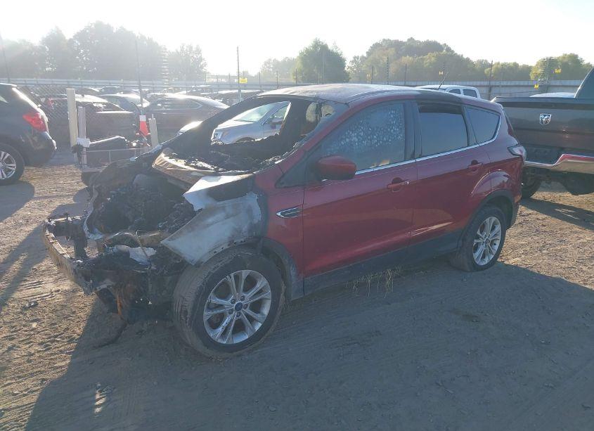 Photo 2 of 2017 Ford Escape SE (VIN 1FMCU0GDXHUC08025)