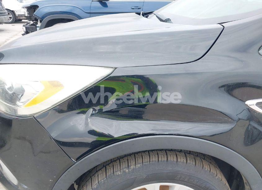 Photo 17 of 2017 Ford Escape SE (VIN 1FMCU0GDXHUC24693)