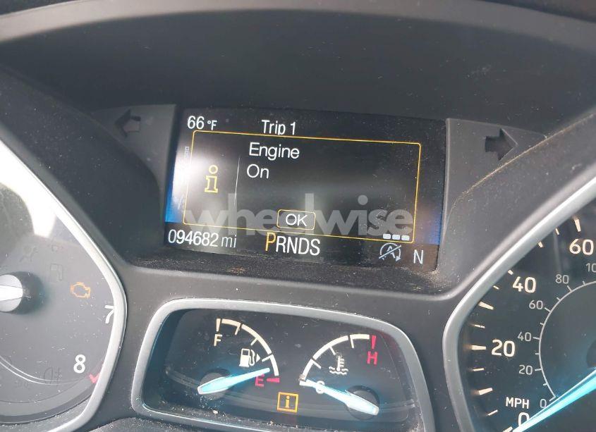 Photo 7 of 2017 Ford Escape SE (VIN 1FMCU0GDXHUC24693)