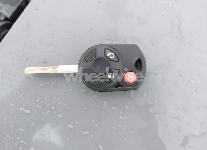 Photo 11 of 2017 Ford Escape SE (VIN 1FMCU0GDXHUC28145)