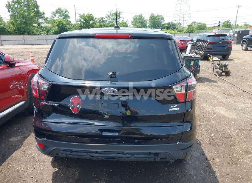 Photo 17 of 2017 Ford Escape SE (VIN 1FMCU0GDXHUC46418)