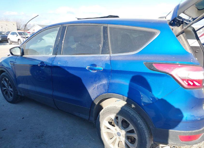 Photo 15 of 2017 Ford Escape SE (VIN 1FMCU0GDXHUC76728)