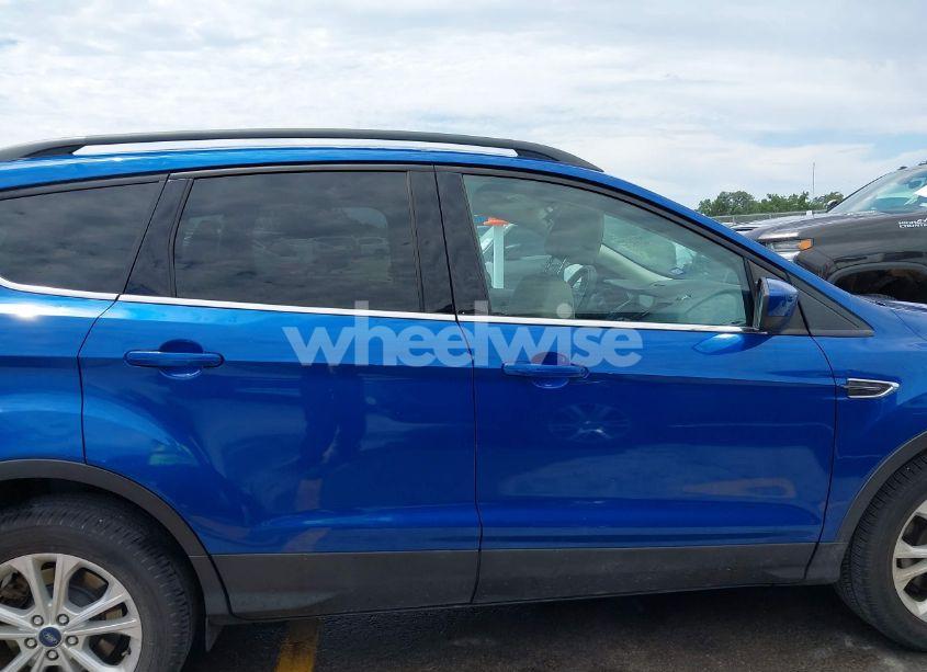 Photo 13 of 2017 Ford Escape SE (VIN 1FMCU0GDXHUD19416)