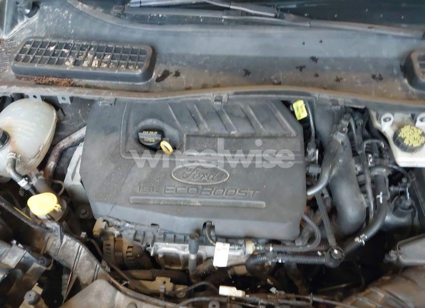 Photo 10 of 2017 Ford Escape SE (VIN 1FMCU0GDXHUD38581)