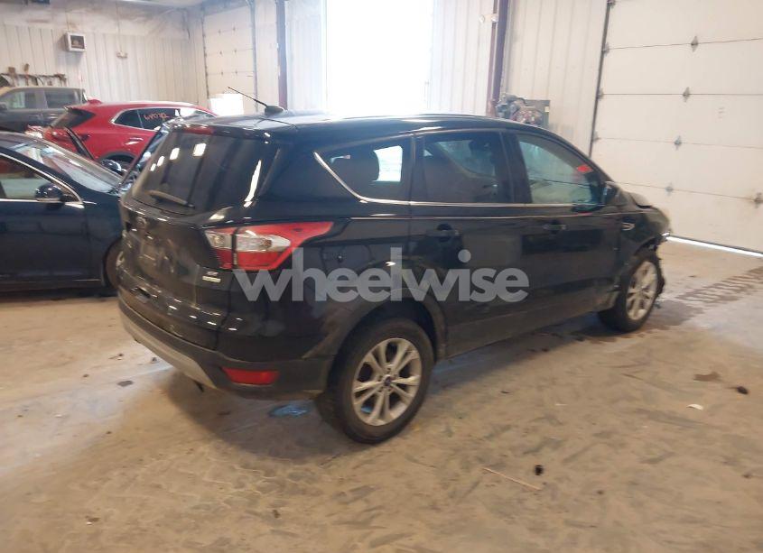 Photo 4 of 2017 Ford Escape SE (VIN 1FMCU0GDXHUD38581)