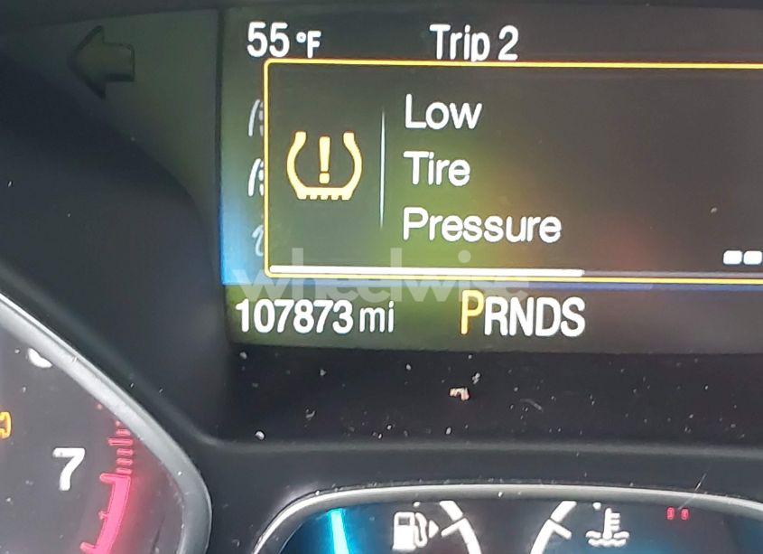 Photo 15 of 2017 Ford Escape SE (VIN 1FMCU0GDXHUD56708)