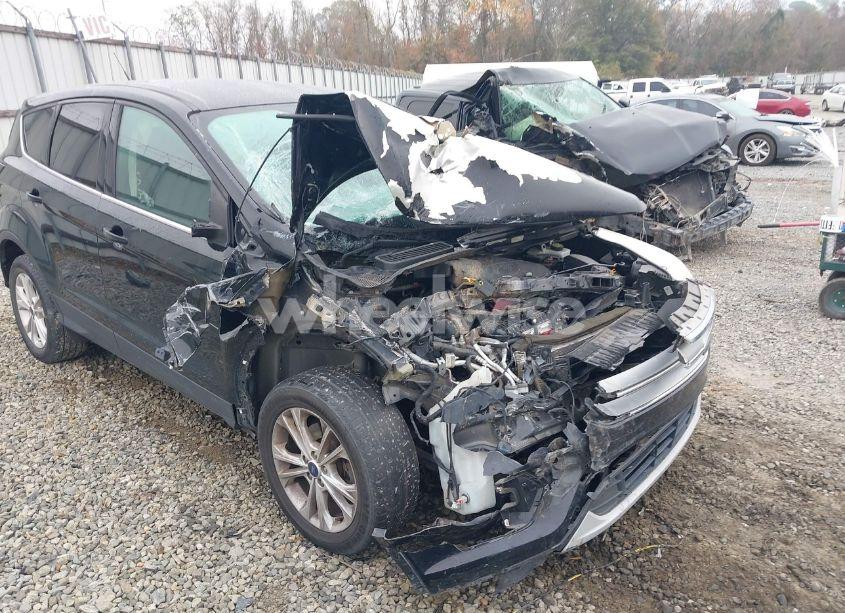 Photo 6 of 2017 Ford Escape SE (VIN 1FMCU0GDXHUD56708)