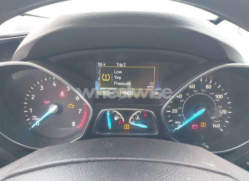 Photo 7 of 2017 Ford Escape SE (VIN 1FMCU0GDXHUD56708)