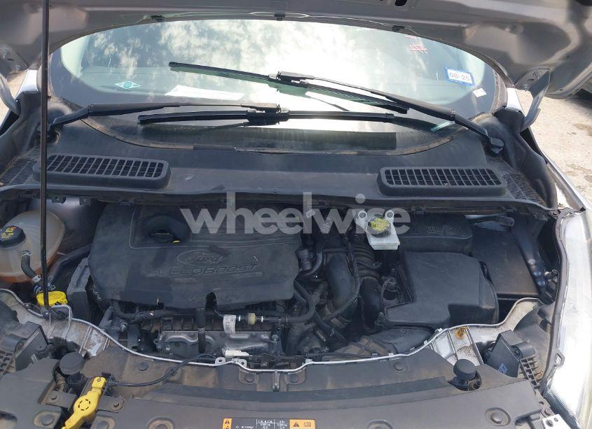 Photo 10 of 2017 Ford Escape SE (VIN 1FMCU0GDXHUE07298)