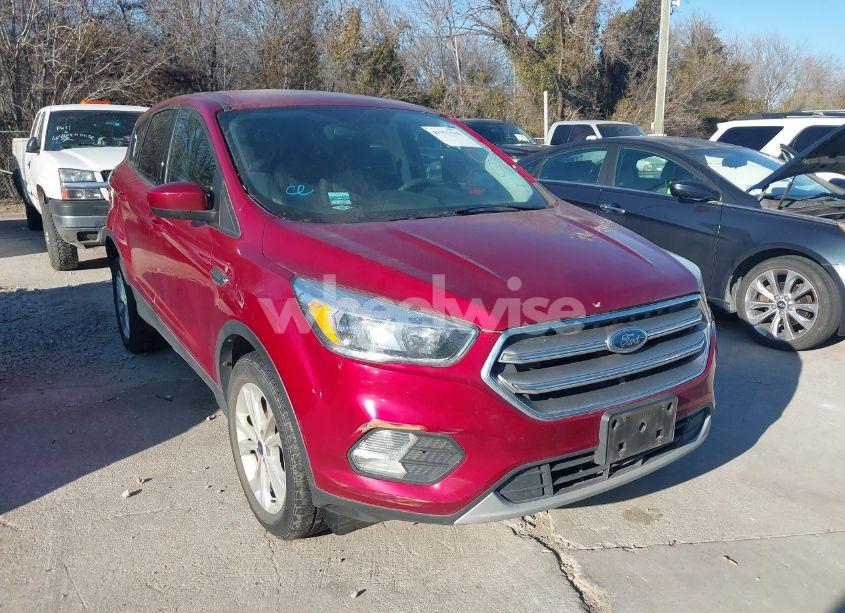 Photo 6 of 2017 Ford Escape SE (VIN 1FMCU0GDXHUE07818)