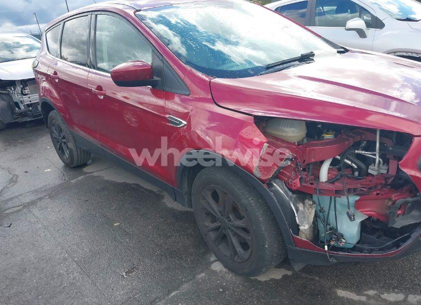 Photo 14 of 2017 Ford Escape SE (VIN 1FMCU0GDXHUE57098)