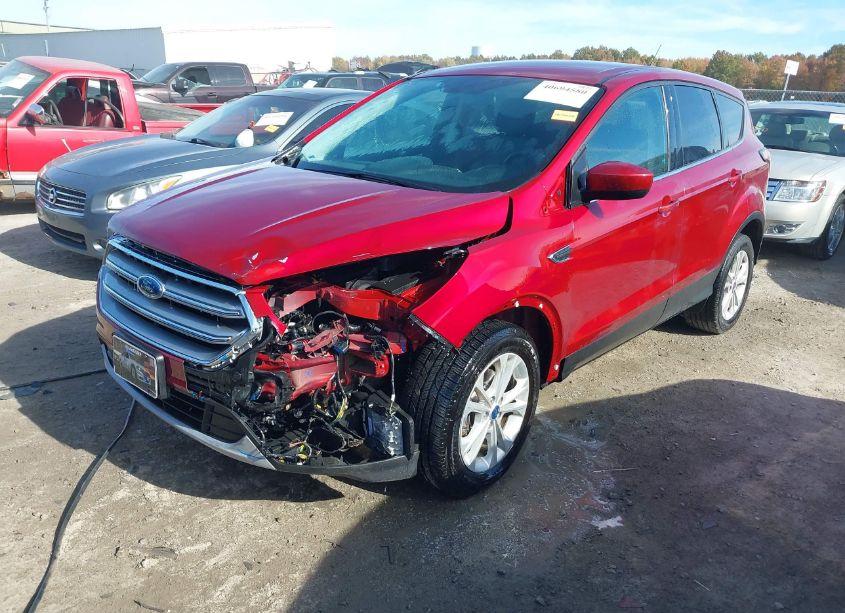 Photo 2 of 2017 Ford Escape SE (VIN 1FMCU0GDXHUE67775)