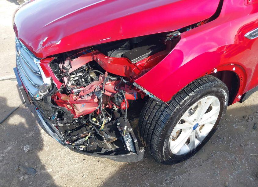 Photo 6 of 2017 Ford Escape SE (VIN 1FMCU0GDXHUE67775)