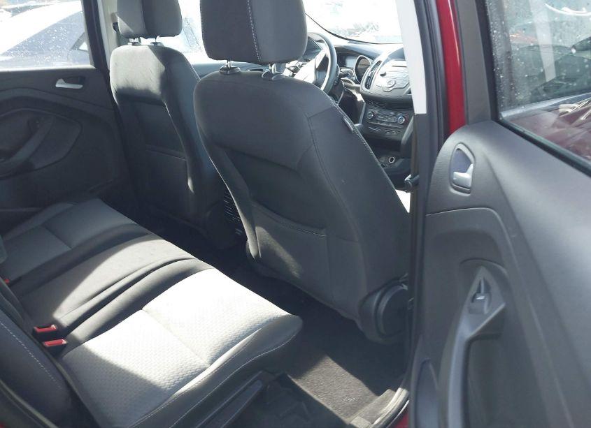 Photo 8 of 2017 Ford Escape SE (VIN 1FMCU0GDXHUE67775)