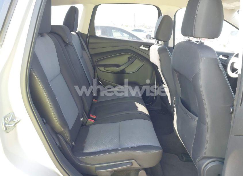 Photo 8 of 2017 Ford Escape SE (VIN 1FMCU0GDXHUE92207)