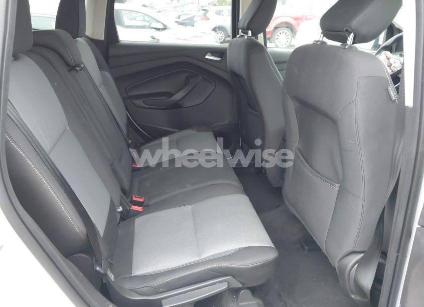 Photo 8 of 2018 Ford Escape SE (VIN 1FMCU0GDXJUA85915)