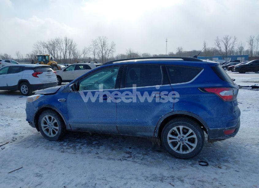Photo 14 of 2018 Ford Escape SE (VIN 1FMCU0GDXJUC18169)