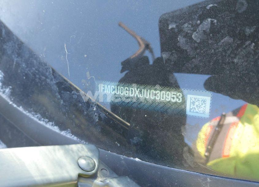 Photo 9 of 2018 Ford Escape SE (VIN 1FMCU0GDXJUC30953)