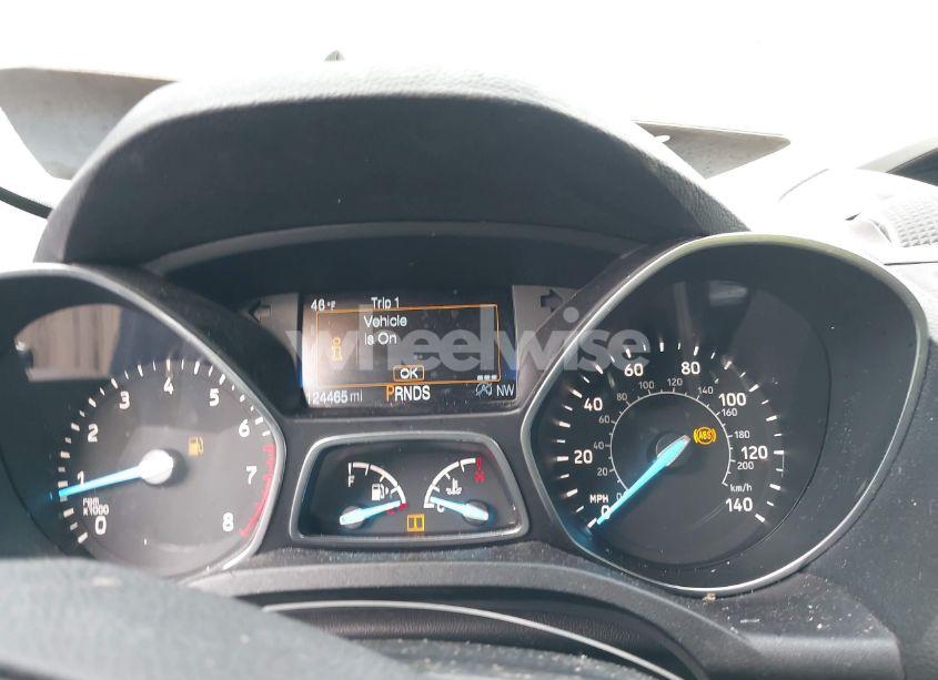 Photo 5 of 2018 Ford Escape SE (VIN 1FMCU0GDXJUC49857)