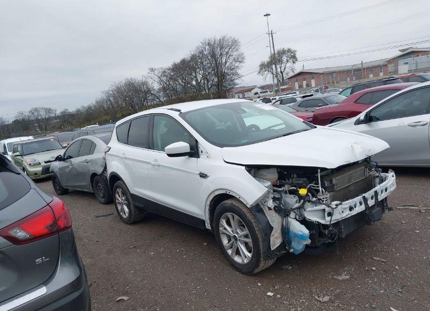 Photo 14 of 2018 Ford Escape SE (VIN 1FMCU0GDXJUC50412)