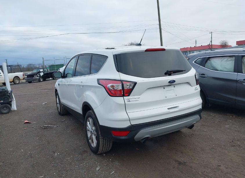 Photo 17 of 2018 Ford Escape SE (VIN 1FMCU0GDXJUC50412)
