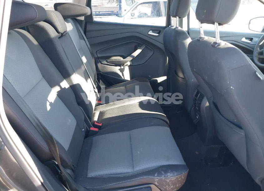 Photo 8 of 2018 Ford Escape SE (VIN 1FMCU0GDXJUC90005)