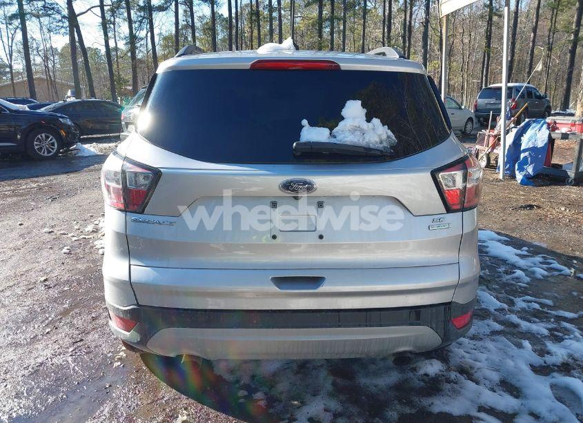 Photo 16 of 2018 Ford Escape SE (VIN 1FMCU0GDXJUD07269)