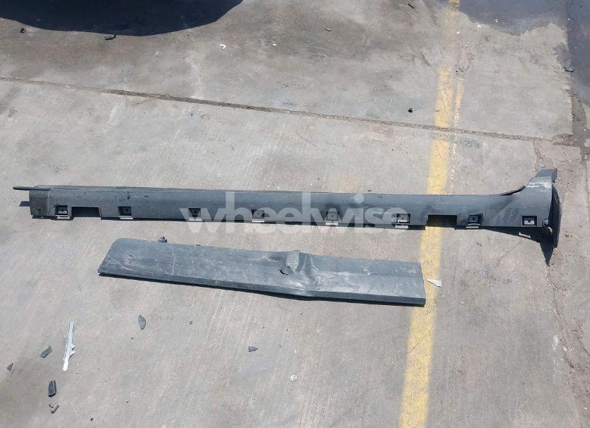 Photo 12 of 2018 Ford Escape SE (VIN 1FMCU0GDXJUD20233)