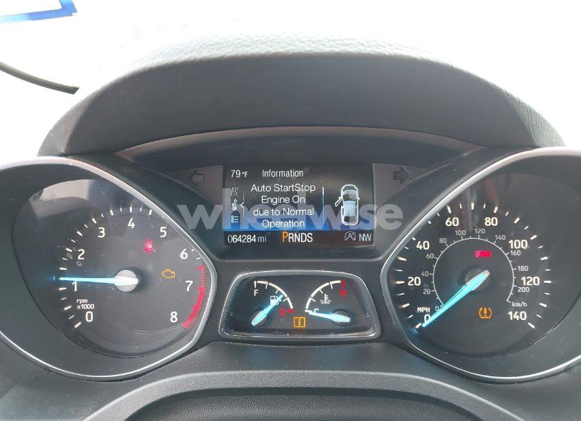 Photo 7 of 2018 Ford Escape SE (VIN 1FMCU0GDXJUD20233)