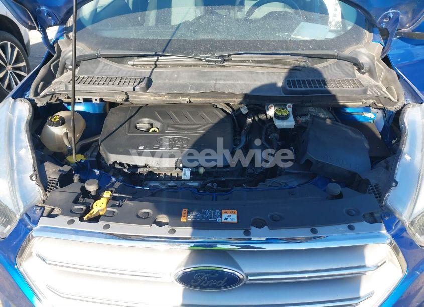 Photo 10 of 2018 Ford Escape SE (VIN 1FMCU0GDXJUD31765)
