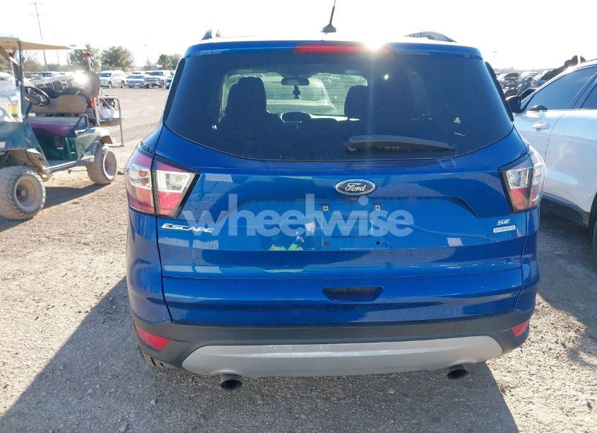 Photo 17 of 2018 Ford Escape SE (VIN 1FMCU0GDXJUD31765)